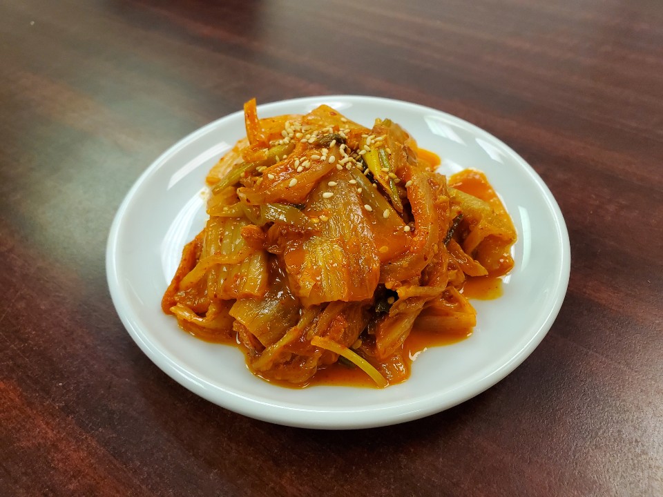 Stir-fried Kimchi (볶음김치)
